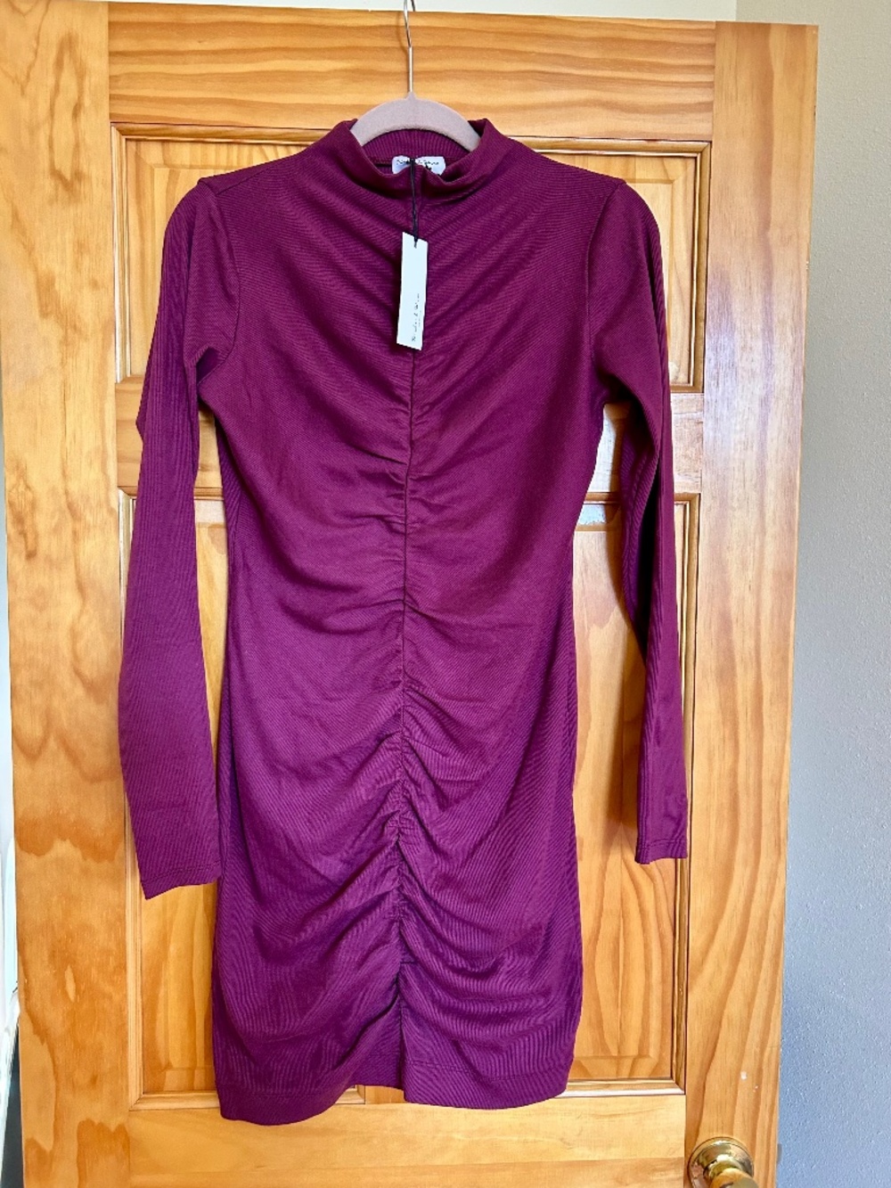 Michael Stars, Romi Ruched Front Dress, Ultra Rib in Beetroot, size L
